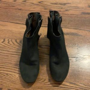 All leather ankle black flat boots with zippers on both sides